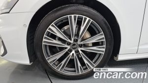 Audi A6 40 TDI 4WD Premium 2023 года из Южной Кореи