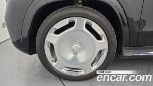 Mercedes-Benz GLS-Class Maybach GLS600 4MATIC MANUFAKTUR 2024 года из Южной Кореи