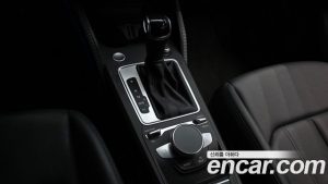 Audi Q2 35 TDI Premium 2023 года из Южной Кореи