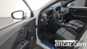 Audi Q2 35 TDI Premium 2023 года из Южной Кореи