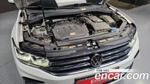 Volkswagen Tiguan 2.0 TDI Prestige 2022 года из Южной Кореи