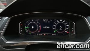 Volkswagen Tiguan 2.0 TDI Prestige 2022 года из Южной Кореи