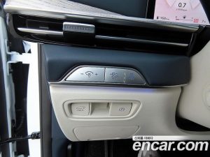 Genesis GV80 2.5T Бензин AWD 2025 года из Южной Кореи