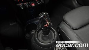 Mini Cooper CLASSIC Plus 2024 года из Южной Кореи