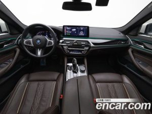 BMW 5-Series 530i M Sport 2023 года из Южной Кореи