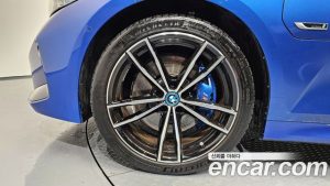 BMW 3-Series 330e M Sport 2023 года из Южной Кореи