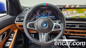 BMW 3-Series 330e M Sport 2023 года из Южной Кореи