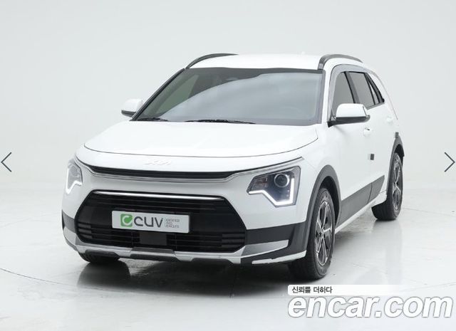 Kia Niro Prestige 2024 года из Кореи