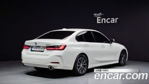BMW 3-Series 320i 2023 года из Южной Кореи