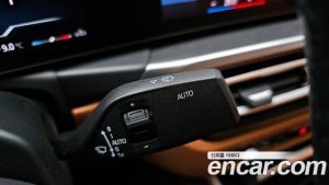 BMW 3-Series 320i 2023 года из Южной Кореи