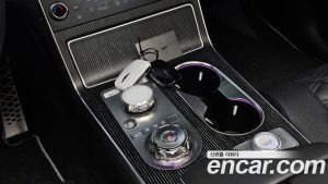 Genesis GV80 3.5T e-S/C Бензин AWD 2024 года из Южной Кореи