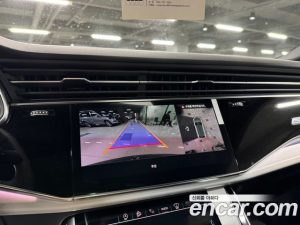 Audi Q8 55 TFSI 4WD Premium 2026 года из Южной Кореи