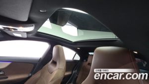 Mercedes-Benz CLA-Class CLA250 4MATIC 2025 года из Южной Кореи