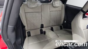 Mini Cooper Favoured 2025 года из Южной Кореи