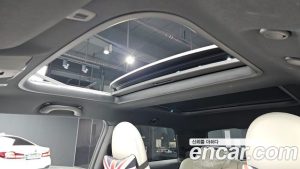 Mini Cooper Favoured 2025 года из Южной Кореи