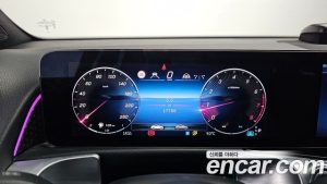 Mercedes-Benz GLB-Class GLB250 4MATIC 2024 года из Южной Кореи