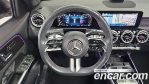 Mercedes-Benz GLB-Class GLB250 4MATIC 2024 года из Южной Кореи