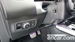 Mercedes-Benz GLB-Class GLB250 4MATIC 2024 года из Южной Кореи
