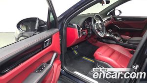 Porsche Cayenne 3.0 2023 года из Южной Кореи