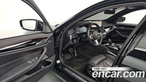 BMW 5-Series 530i M Sport 2023 года из Южной Кореи