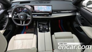 BMW 5-Series 520i Special Edition 2025 года из Южной Кореи