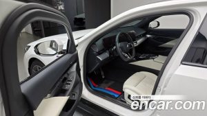 BMW 5-Series 520i Special Edition 2025 года из Южной Кореи