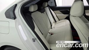 BMW 5-Series 520i Special Edition 2025 года из Южной Кореи