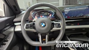 BMW 5-Series 520i Special Edition 2025 года из Южной Кореи