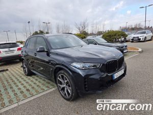 BMW X5 xDrive 40i M Sport 2024 года из Южной Кореи