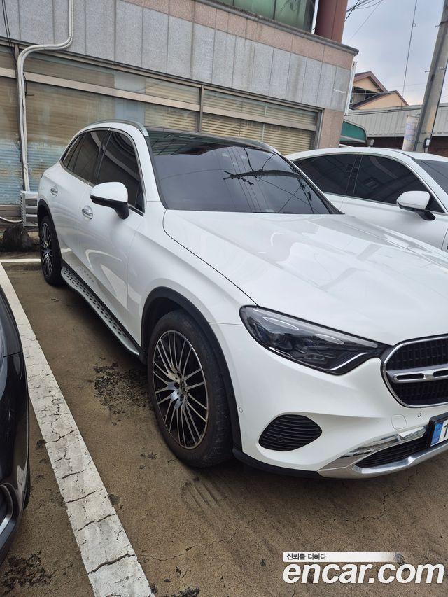 Mercedes-Benz GLC-Class GLC220 d 4MATIC 2023 года из Кореи