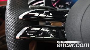 Mercedes-Benz E-Class E300 4MATIC AMG Line 2024 года из Южной Кореи
