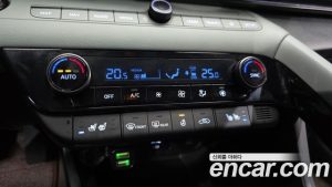 Hyundai AVANTE 1.6 2026 года из Южной Кореи