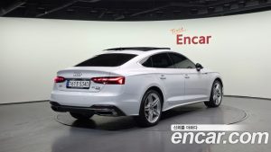 Audi A5 40 TFSI 4WD Sportback 2023 года из Южной Кореи