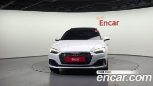 Audi A5 40 TFSI 4WD Sportback 2023 года из Южной Кореи