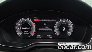 Audi A5 40 TFSI 4WD Sportback 2023 года из Южной Кореи