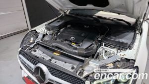 Mercedes-Benz GLC-Class GLC300 4MATIC Coupe 2023 года из Южной Кореи