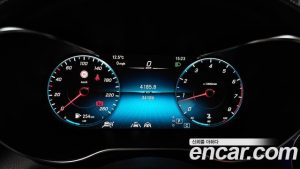 Mercedes-Benz GLC-Class GLC300 4MATIC Coupe 2023 года из Южной Кореи