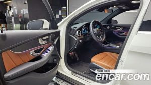 Mercedes-Benz GLC-Class GLC300 4MATIC Coupe 2023 года из Южной Кореи