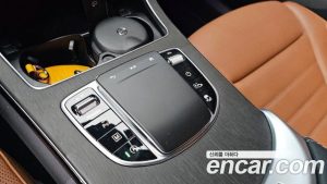 Mercedes-Benz GLC-Class GLC300 4MATIC Coupe 2023 года из Южной Кореи