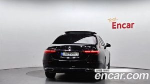 Mercedes-Benz S-Class S400 d 4MATIC 2023 года из Южной Кореи