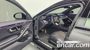 Mercedes-Benz S-Class S400 d 4MATIC 2023 года из Южной Кореи