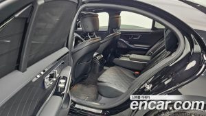 Mercedes-Benz S-Class S400 d 4MATIC 2023 года из Южной Кореи