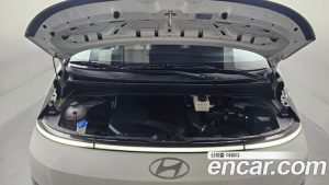 Hyundai Staria 4WD Tourer 9-Seater 2025 года из Южной Кореи