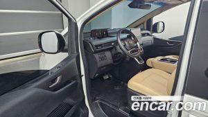 Hyundai Staria 4WD Tourer 9-Seater 2025 года из Южной Кореи