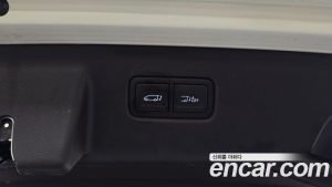 Hyundai Staria 4WD Tourer 9-Seater 2025 года из Южной Кореи