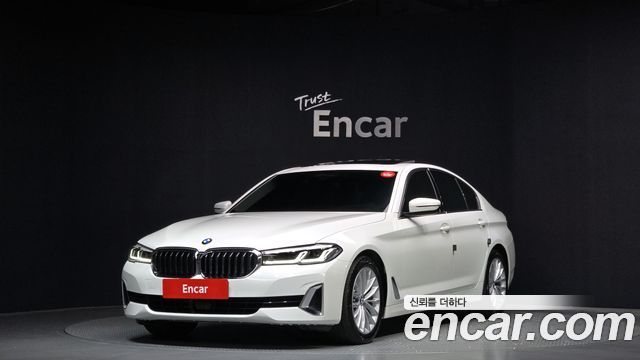 BMW 5-Series 520i Luxury 2023 года из Кореи