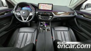 BMW 5-Series 520i Luxury 2023 года из Южной Кореи
