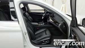 BMW 5-Series 520i Luxury 2023 года из Южной Кореи