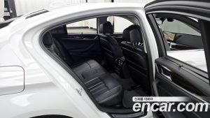 BMW 5-Series 520i Luxury 2023 года из Южной Кореи