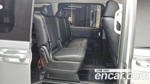 Hyundai Staria Tourer 11-Seater 2025 года из Южной Кореи